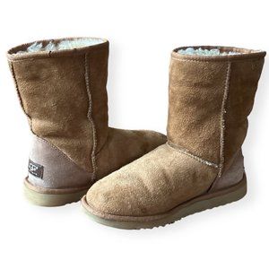 Uggs women brown suede short classic boots 5825 US size 41